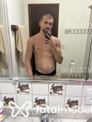 Acompanhante Vinny - Perfil