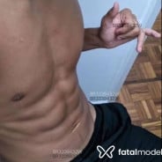 Acompanhante Arthur Bellini - Perfil