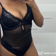 Acompanhante Anna Caprii - Perfil