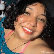 Acompanhante Bebyzi - Perfil
