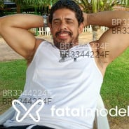 Acompanhante Tocha - Perfil