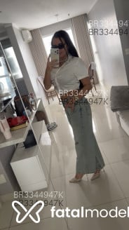 Acompanhante Celine - Perfil