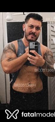 Acompanhante Pedro - Perfil