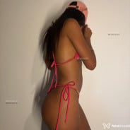 Acompanhante Penélope - Perfil