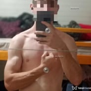 Acompanhante Donnie - Perfil