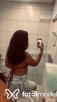 Acompanhante Ingrid - Perfil