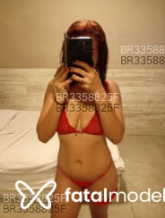 Acompanhante Carol - Perfil