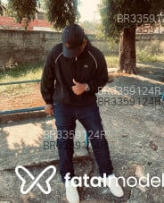 Acompanhante Ezequiel - Perfil