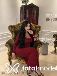 Acompanhante Savannah - Perfil