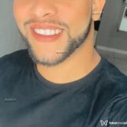 Acompanhante Roberto Carvalho - Perfil