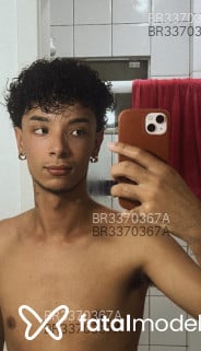 Acompanhante Henrique - Perfil