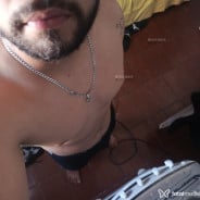 Acompanhante Pretinho - Perfil