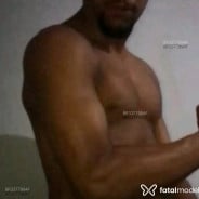 Acompanhante Roben Dias - Perfil