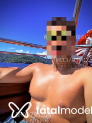 Acompanhante Artur - Perfil