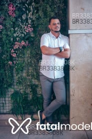 Acompanhante Leonardo - Perfil