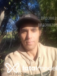 Acompanhante Clait - Perfil