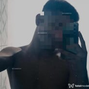 Acompanhante Carvalho - Perfil