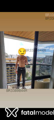 Acompanhante Arthur - Perfil