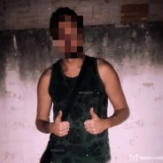 Acompanhante Jon Entregador - Perfil