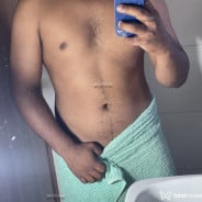 Acompanhante Carlos Henrique - Perfil