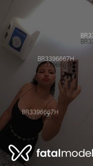 Acompanhante Emily - Perfil