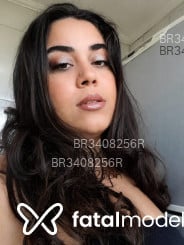 Acompanhante Lolla - Perfil