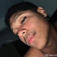 Acompanhante Isaias - Perfil