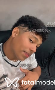 Acompanhante Isaias - Perfil