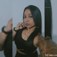 Acompanhante Paloma - Perfil