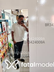 Acompanhante Brito - Perfil