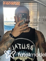 Acompanhante Chris Maker - Perfil