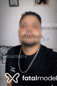 Acompanhante Carlos Henrique - Perfil