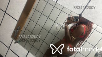 Acompanhante Peitinho Durinho - Perfil