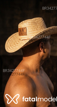Acompanhante Tenório Paixão - Perfil