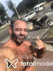 Acompanhante Chico - Perfil