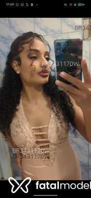 Acompanhante Shelly - Perfil