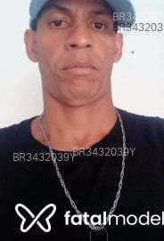 Acompanhante Pedro - Perfil