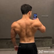 Acompanhante Spider Man - Perfil