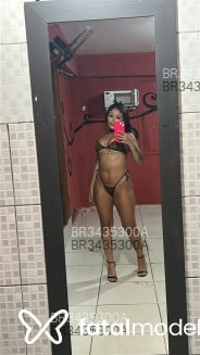 Acompanhante Biazinha - Perfil