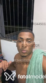 Acompanhante Álvaro Junior - Perfil