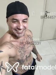 Acompanhante Querovc - Perfil