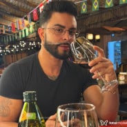 Acompanhante Isaac - Perfil