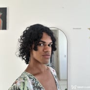 Acompanhante Magusta - Perfil