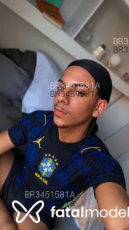 Acompanhante Eddie - Perfil