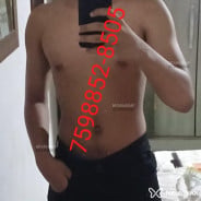 Acompanhante Carmesim - Perfil