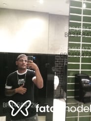 Acompanhante Vitor - Perfil