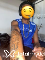 Acompanhante Pretinho - Perfil