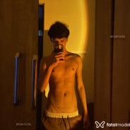 Acompanhante Pedrinho - Perfil