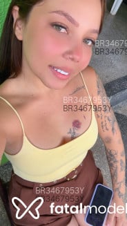 Acompanhante Larissa - Perfil