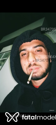 Acompanhante Squema - Perfil